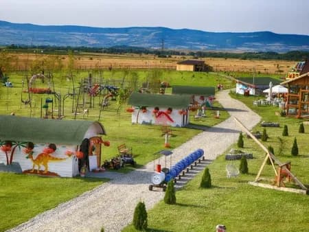 Panoramic-Park-Valea-Avrigului.jpg